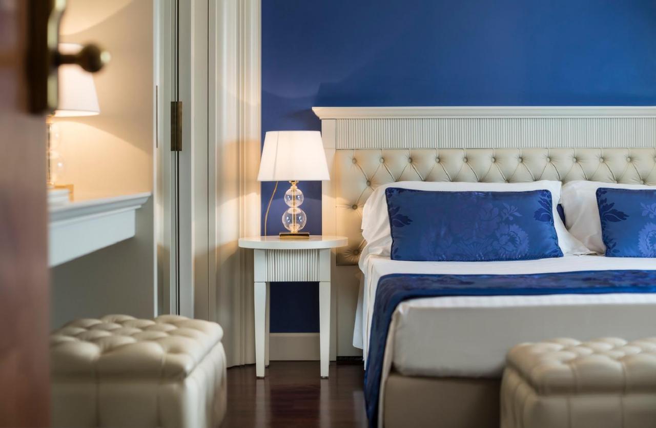 Hotel Tiffany'S Riccione Bagian luar foto