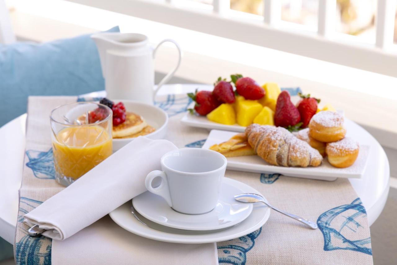 Hotel Tiffany'S Riccione Bagian luar foto