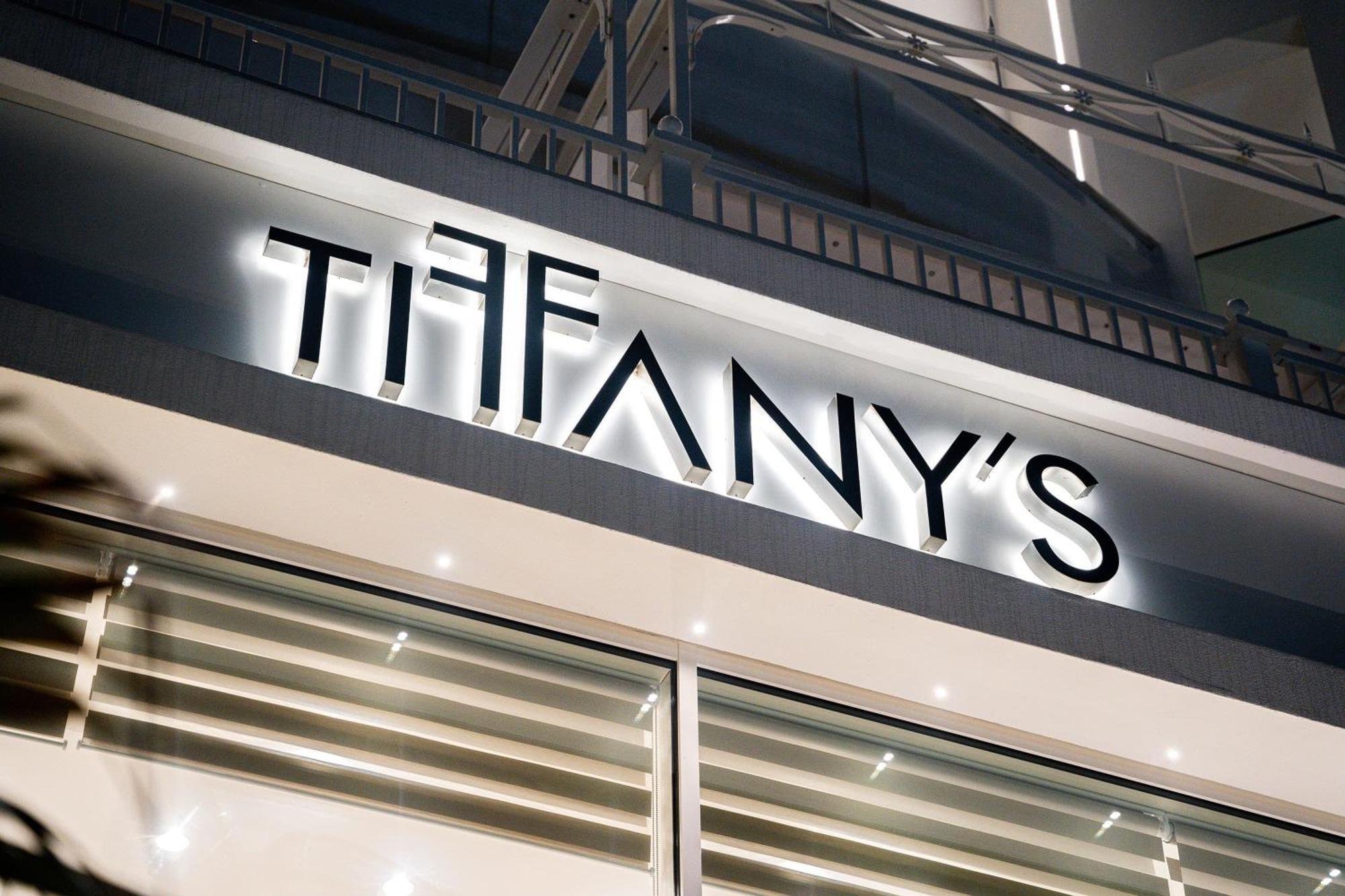 Hotel Tiffany'S Riccione Bagian luar foto